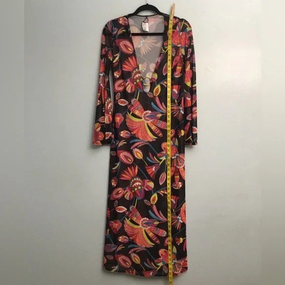 Trina Turk Vibrant Floral coverups - Picture 2 of 12